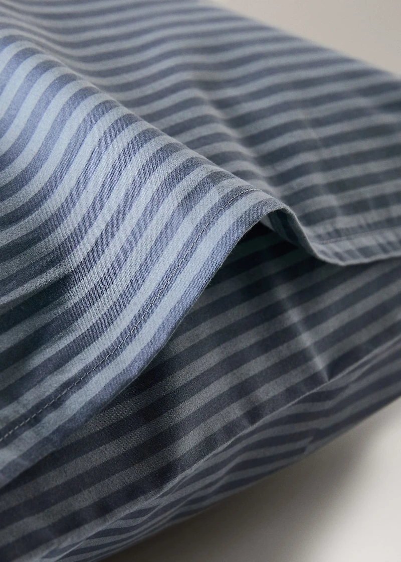 Two reversible percale cotton striped pillowcases 60x60 cm