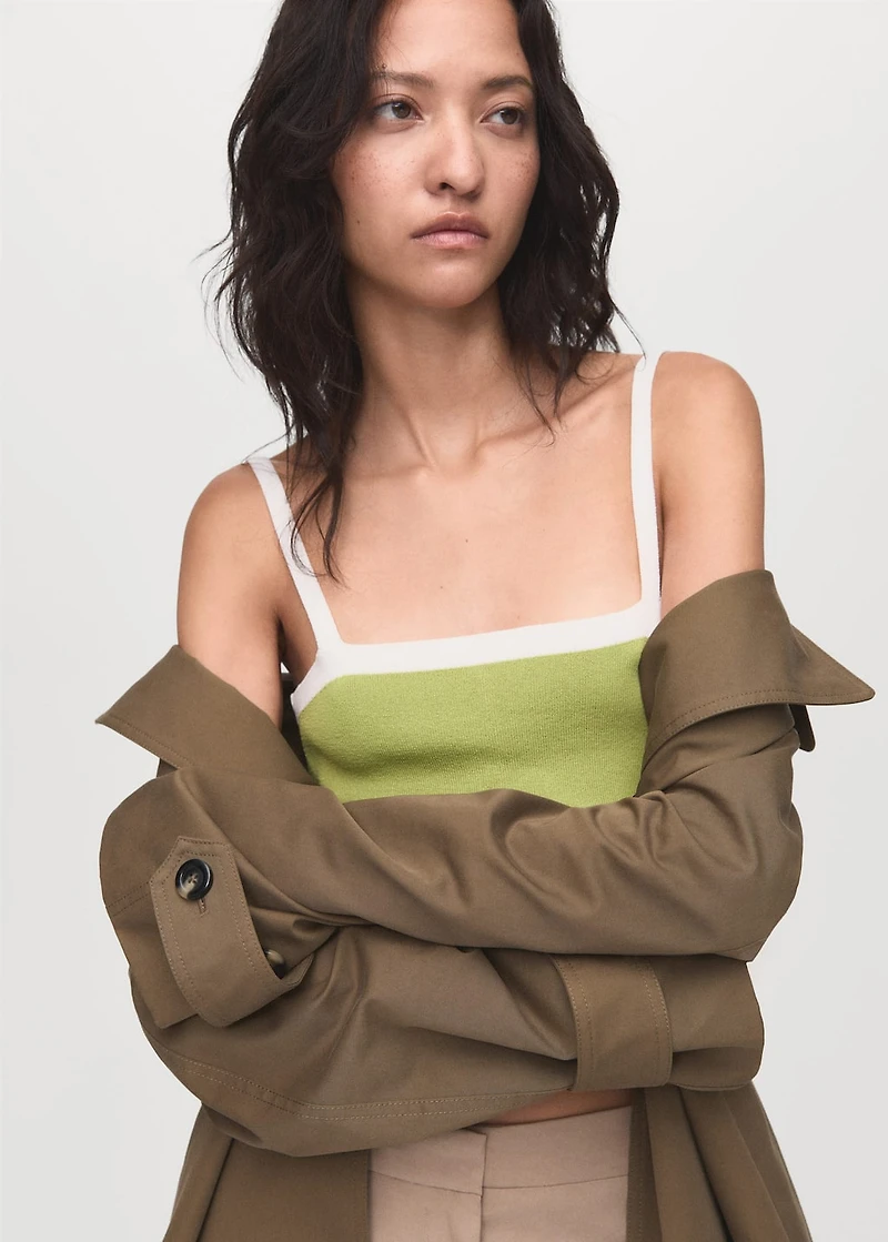 Knitted top with crossed back