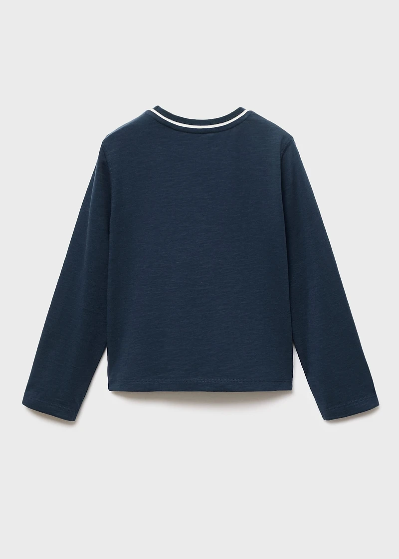 Contrast neck t-shirt