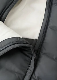 Quilted hoodie with fur hood