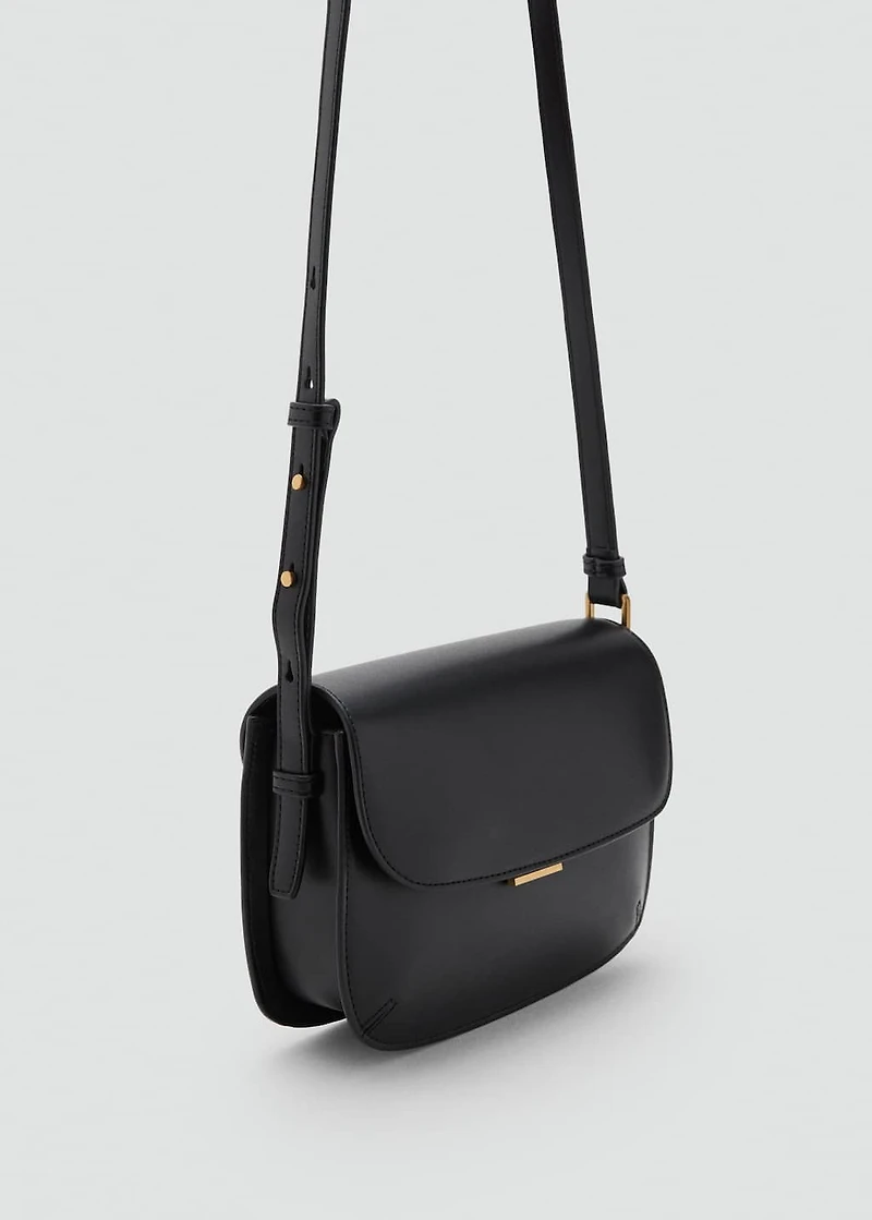 Crossbody bag with flap