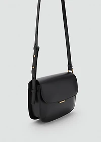 Crossbody bag with flap