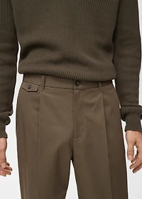 Regular fit pleated cotton pants