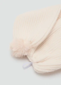 Pompom knit scarf