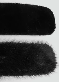 Fur-effect scarf