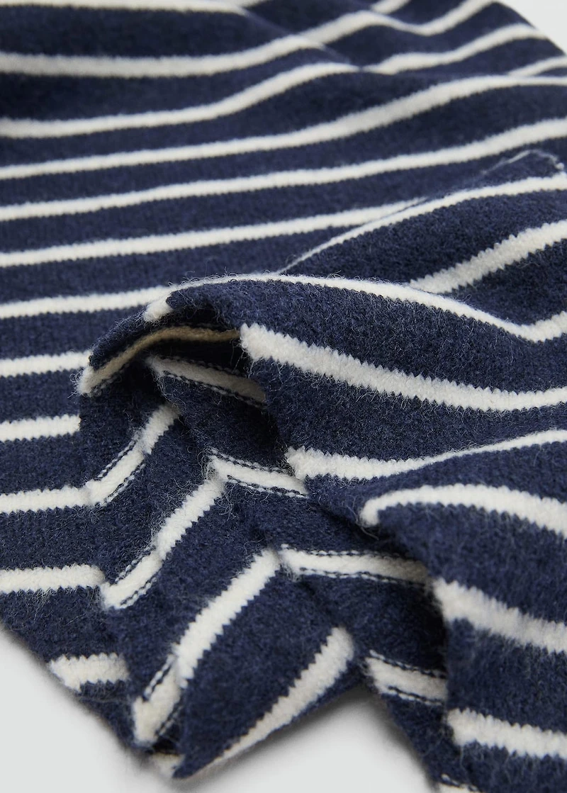 Striped scarf
