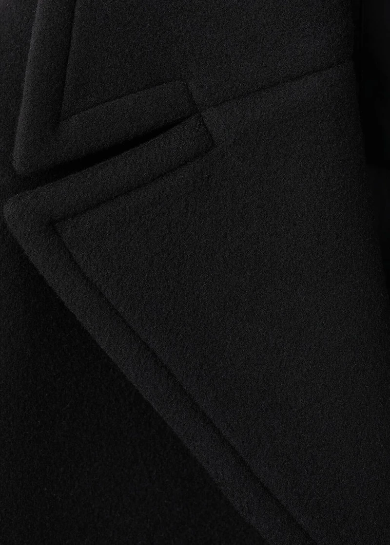 Oversized short wool coat