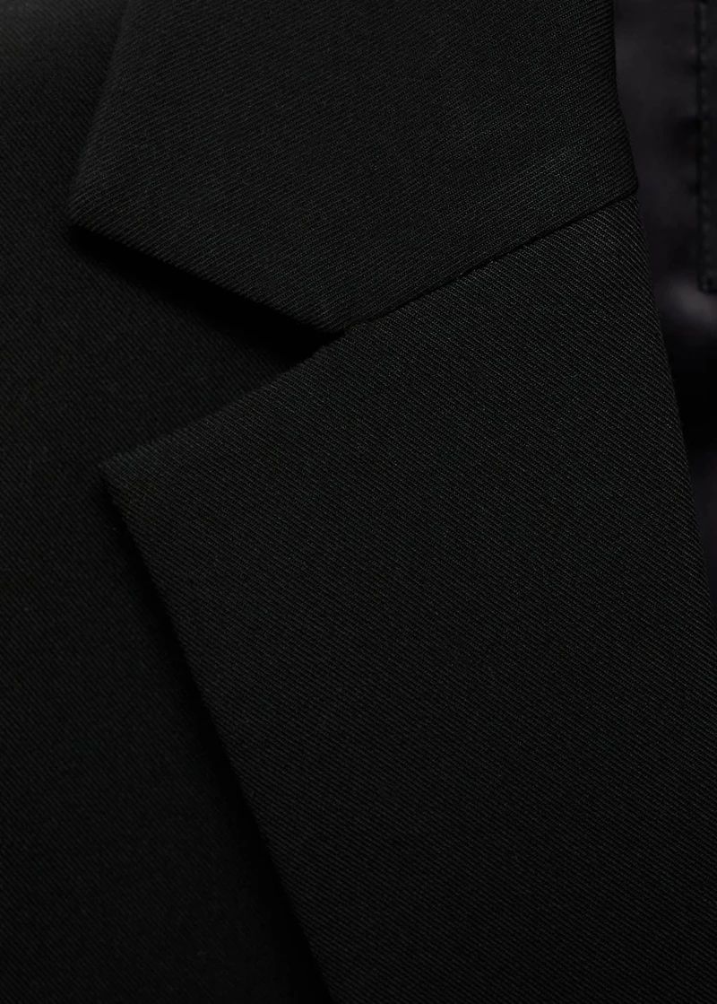 Straight blazer with flap pockets