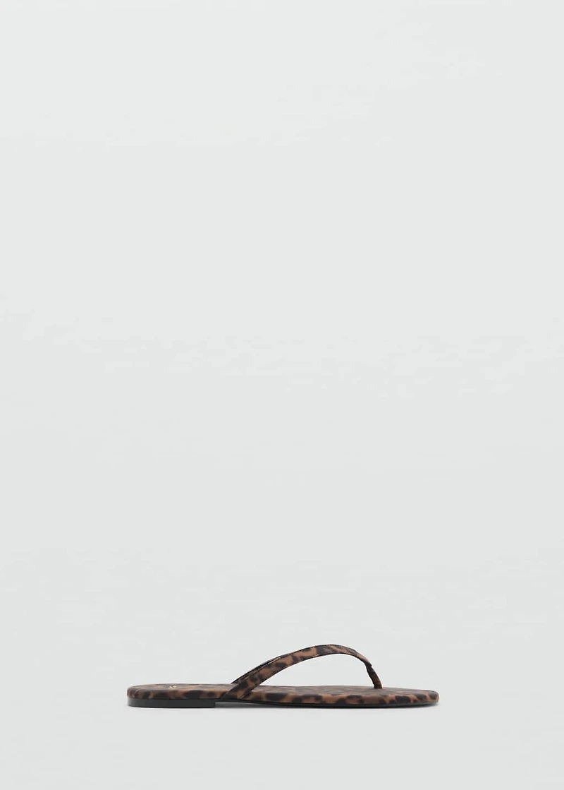 Leopard-print sandals with strap