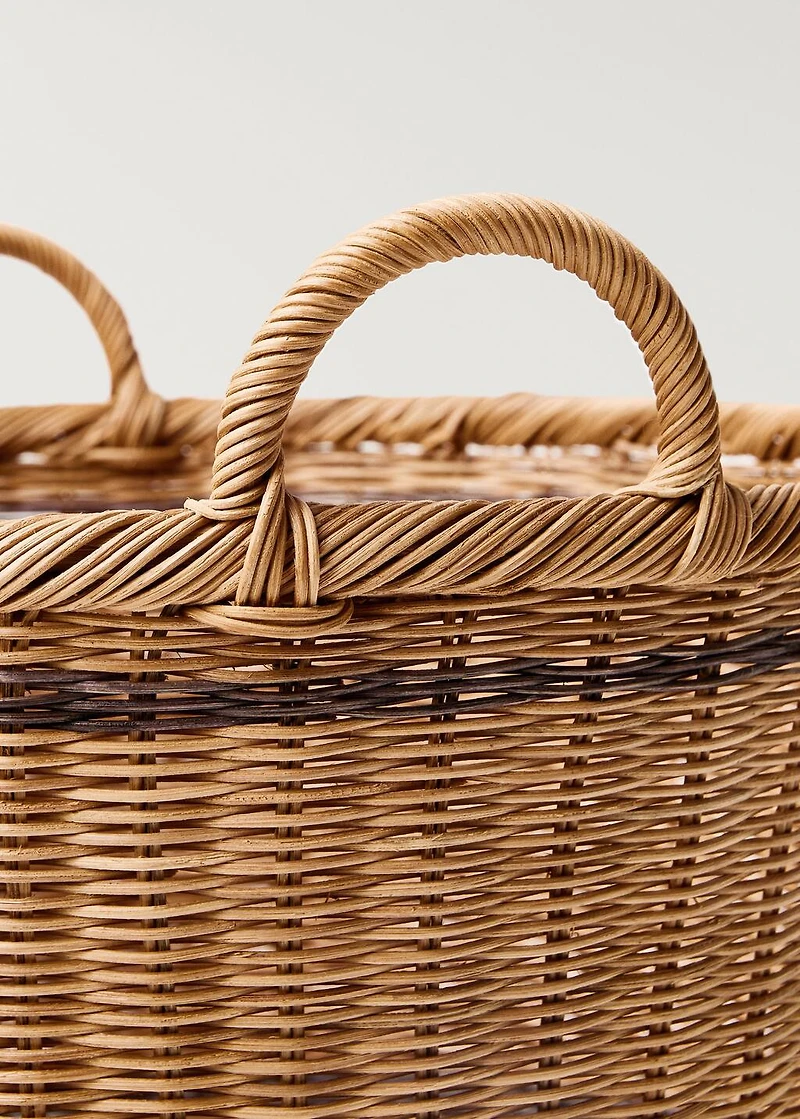 Medium round rattan basket with handles