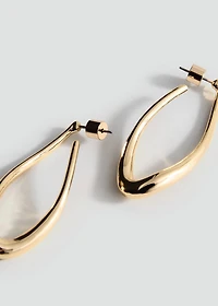 Twisted hoop earrings
