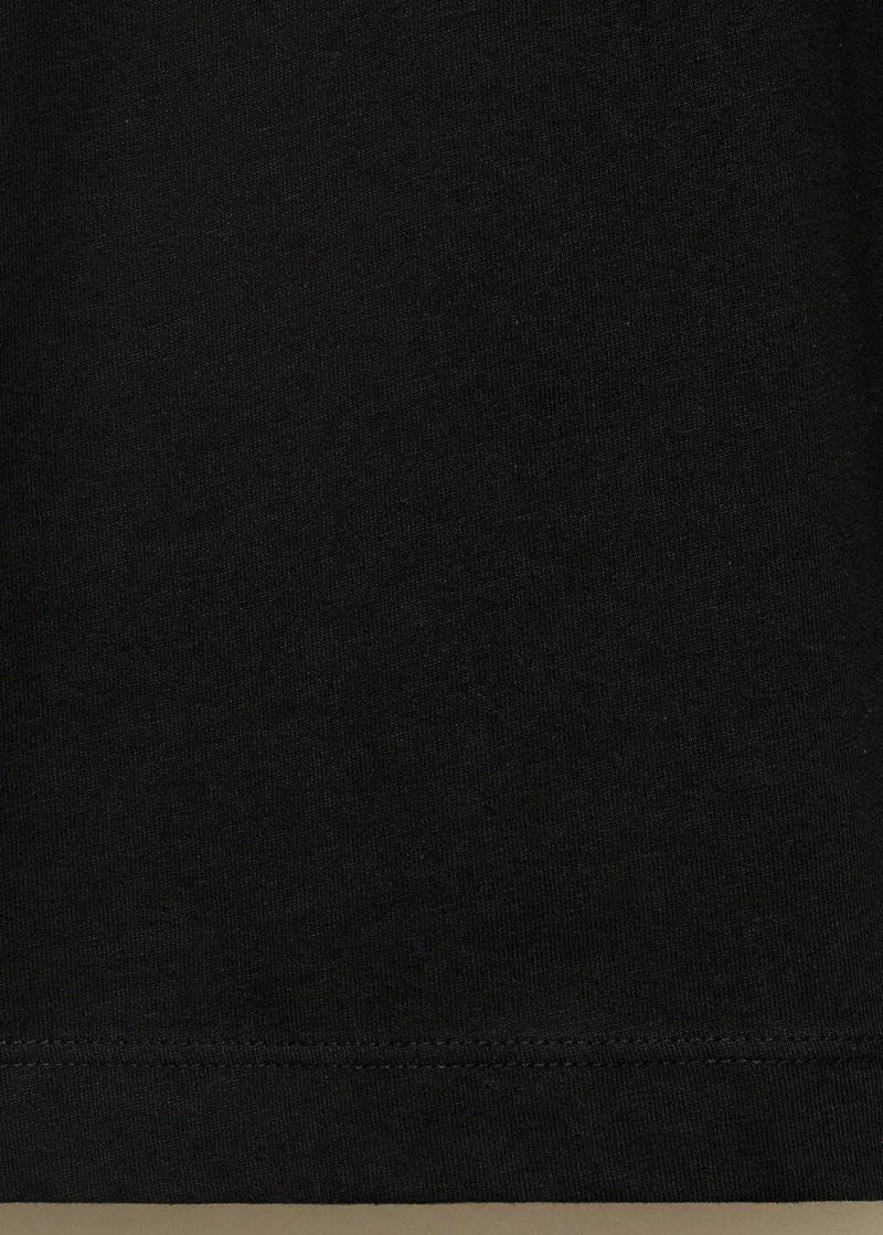 100% cotton slim-fit t-shirt