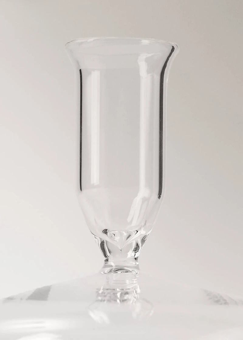 Low borosilicate candelabra with wave pattern