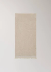 Textured hand towel with fringes