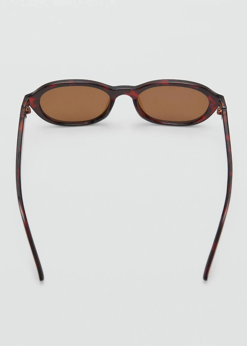 Tortoiseshell frame sunglasses