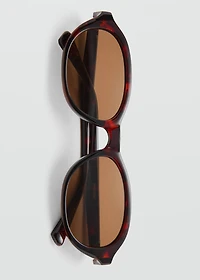 Tortoiseshell frame sunglasses