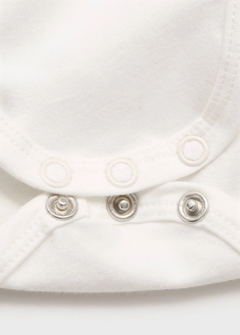 Baby-neck bodysuit