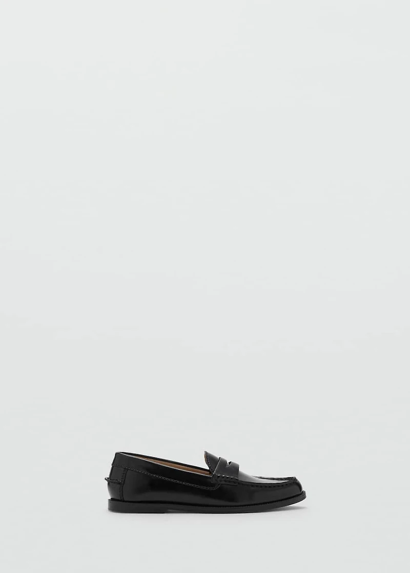 Leather-effect moccasin