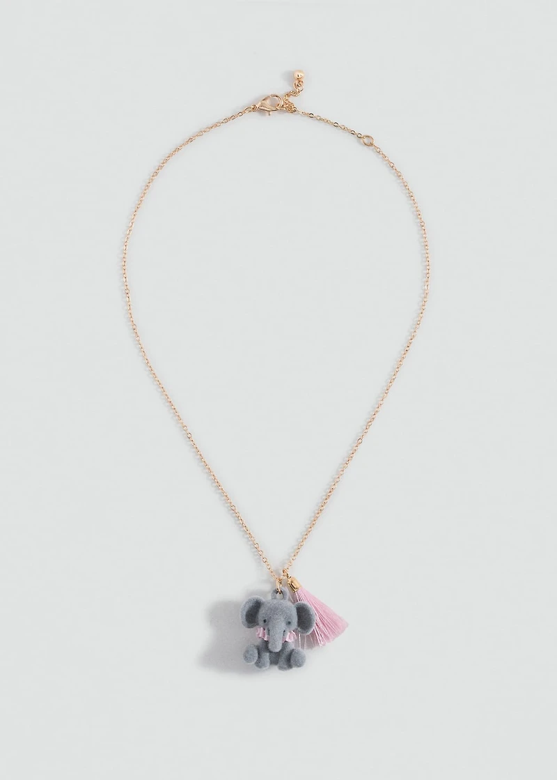 Contrasting necklace