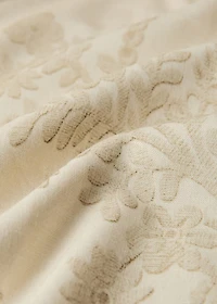 Cotton linen tablecloth with floral design for 8 to 10 diners