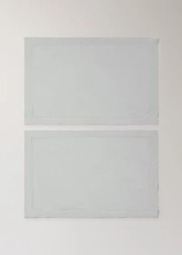 Cotton placemat with hemstitch