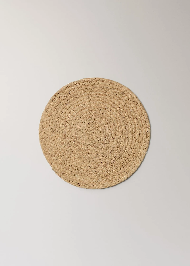 Natural fiber round tablecloth