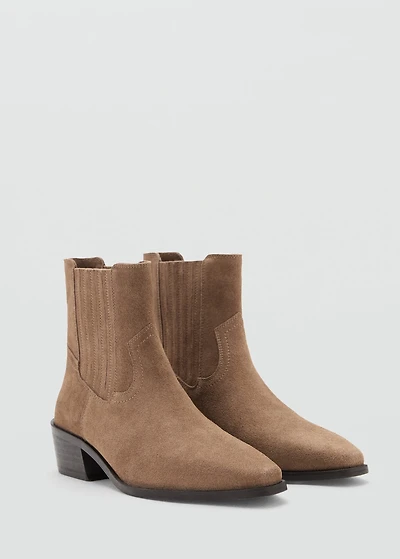 Suede leather ankle boots