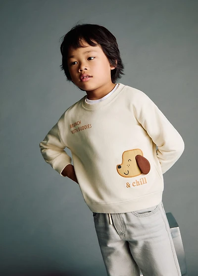 Sweatshirt with embroidered animals