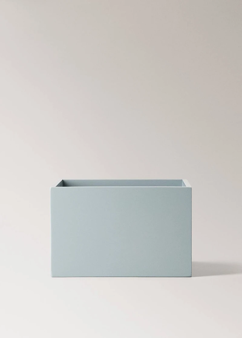Medium colored children’s box