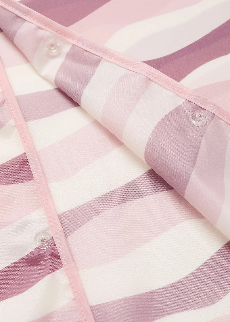 Gummed raincoat