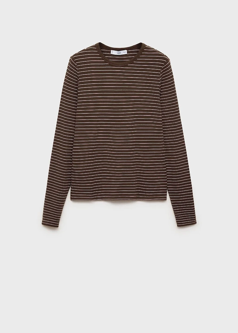 Long-sleeved striped t-shirt