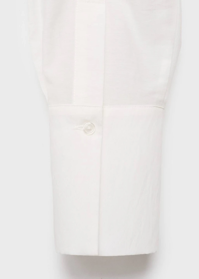 Blouse with lace trim details