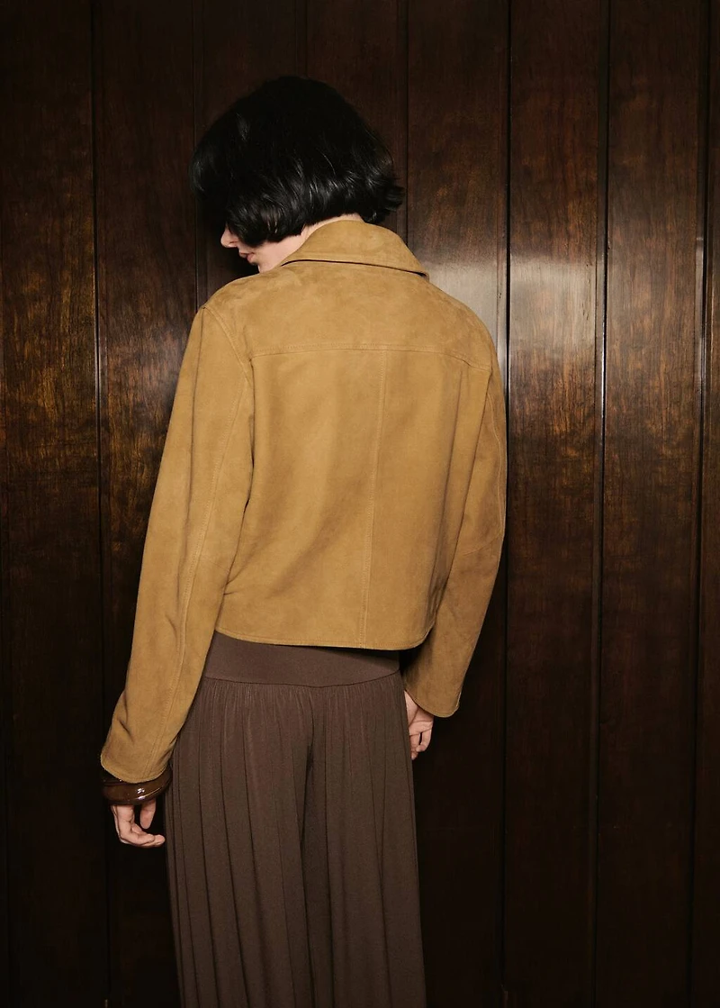 Suede jacket with buttons