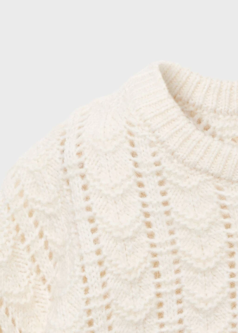 Ruffle knitted sweater