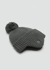 Earmuff knitted hat
