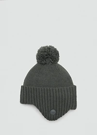 Earmuff knitted hat