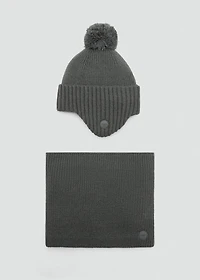 Earmuff knitted hat