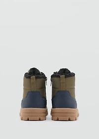 Mountain boot laces
