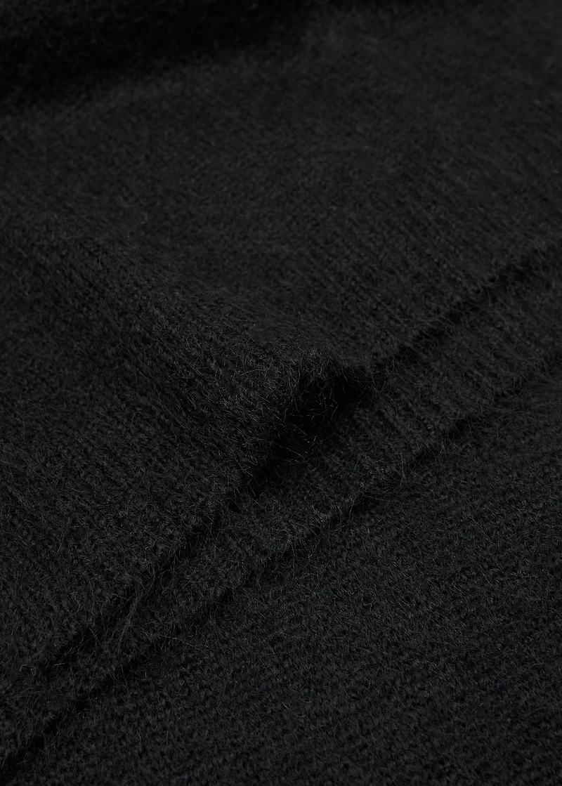 Plain knitted scarf