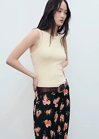 Floral skirt with lace trim