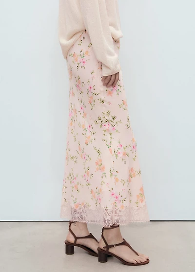 Floral skirt with lace detail