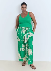 Printed pants with belt