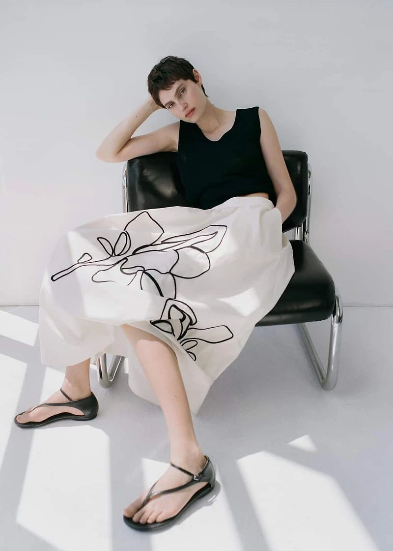 Embroidered cotton skirt
