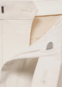 Slim-fit pleated linen pants