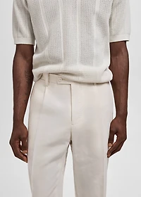 Slim-fit pleated linen pants