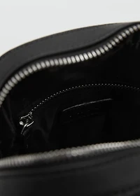 Patent leather-effect shoulder bag