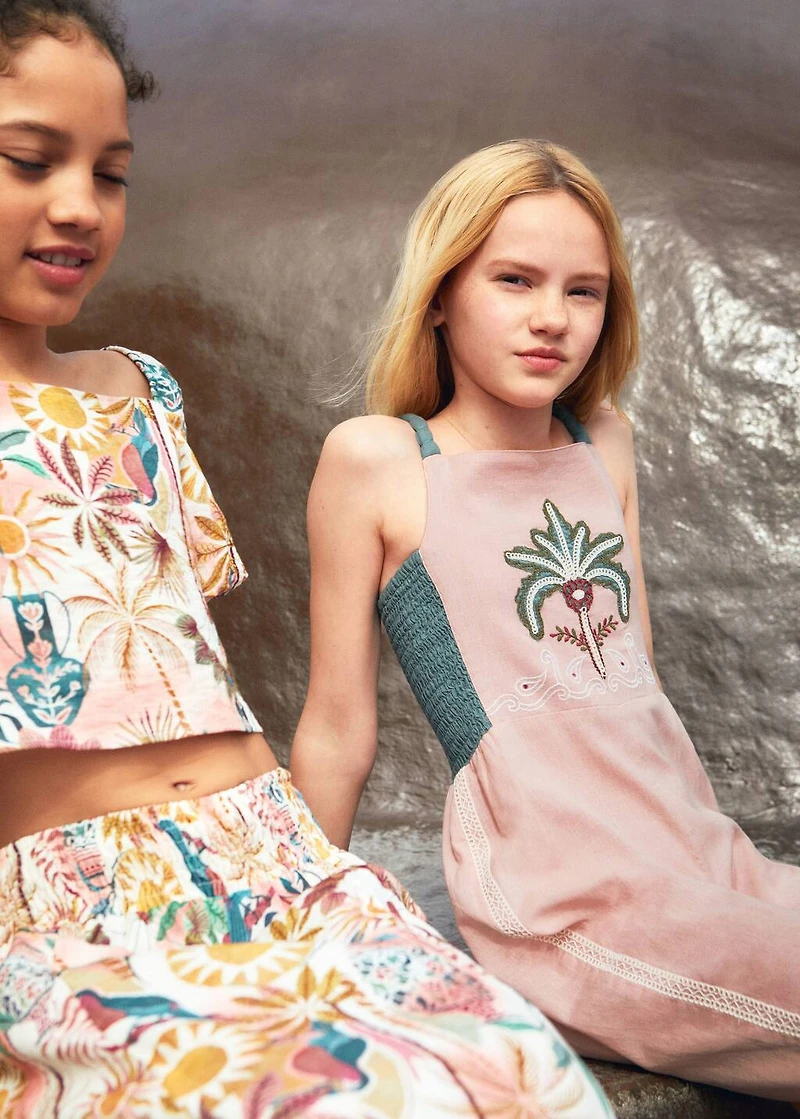 Long jumpsuit with embroidered details
