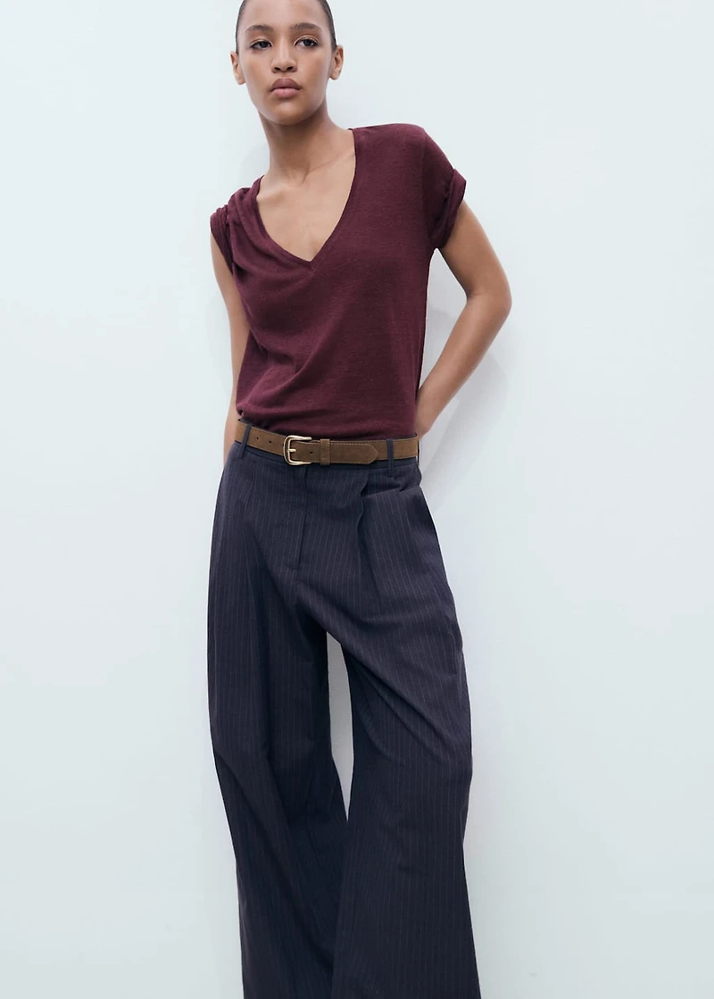 V-neck linen t-shirt