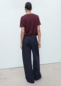 V-neck linen t-shirt