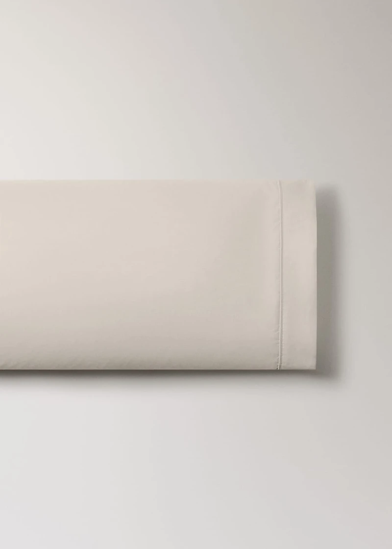 500-thread count cotton percale pillowcase with rounded piping detail 45x110 cm